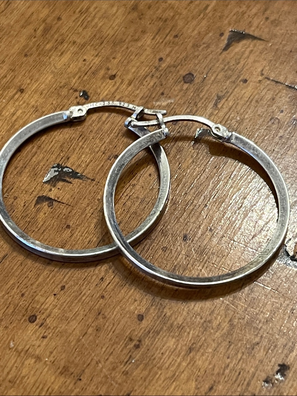 Sterling silver 1in hoop earrings
